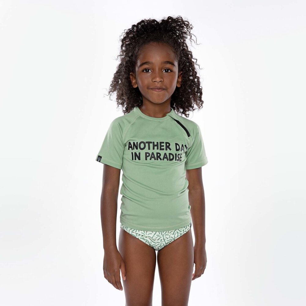 Beach & Bandits Paradise Tee