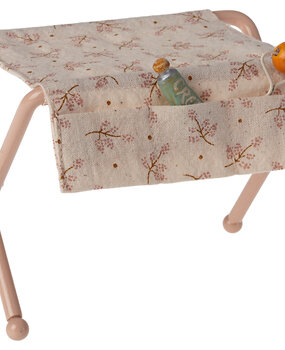 Maileg Nursery Table Baby mouse - rose Maileg Nursery Table Baby mouse - rose