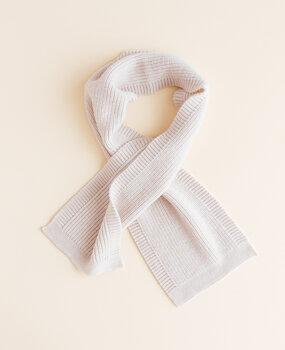 Hvid Scarf Gustave - Cream Hvid Scarf Gustave - Cream