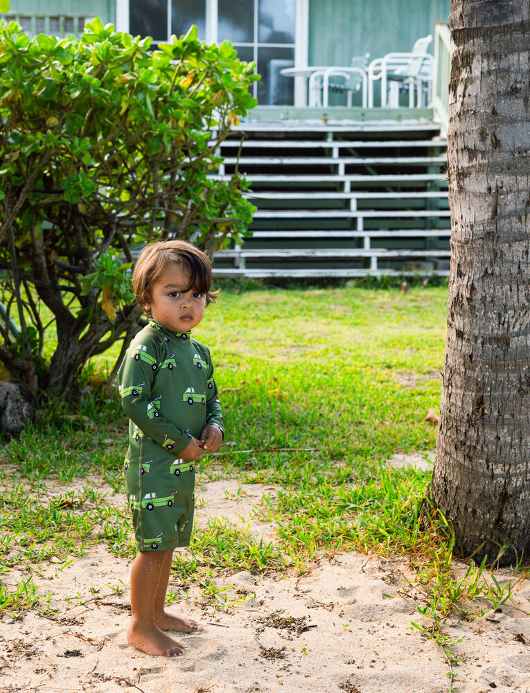 Beach & Bandits Just cruisin baby Beach & Bandits Just cruisin baby