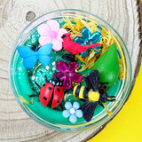 Invitation to imagine Garden friends surprise pot