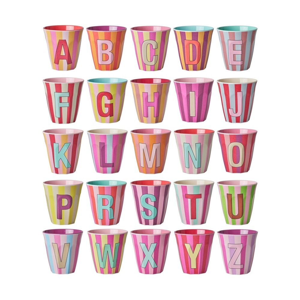 Rice Melamine beker alfabet - STREEP roze kleuren Rice Melamine beker alfabet - STREEP roze kleuren