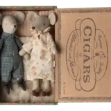 Maileg Opa en oma in sigarendoos Maileg Opa en oma in sigarendoos