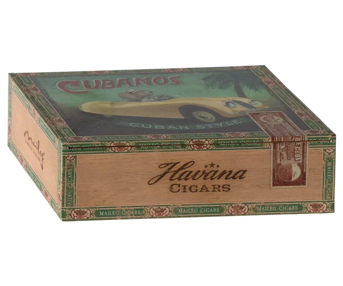 Maileg Opa en oma in sigarendoos Maileg Opa en oma in sigarendoos