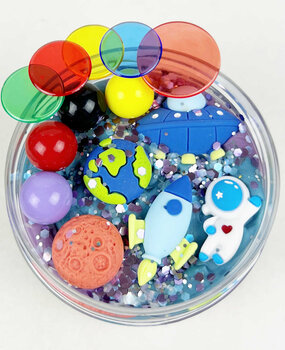 Invitation to imagine Space surprise pot