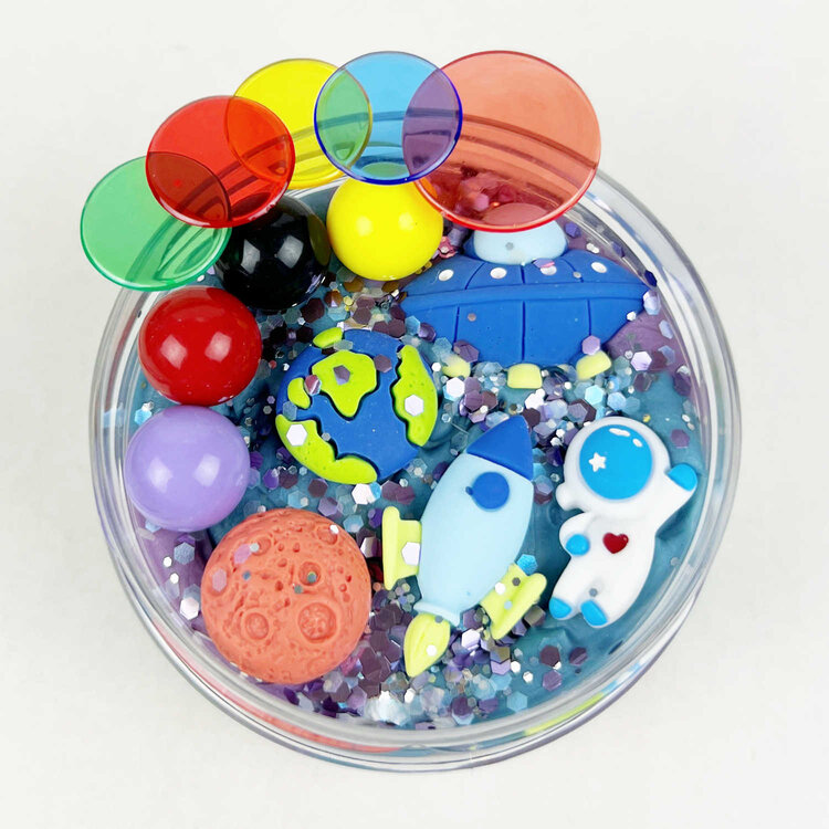 Invitation to imagine Space surprise pot