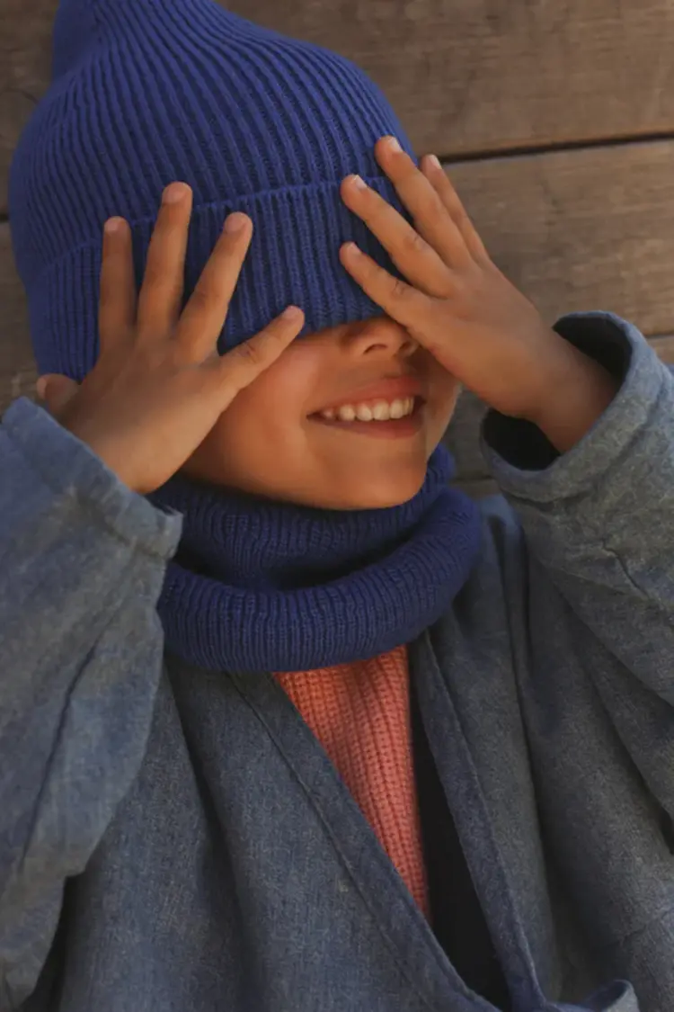 Hvid Beanie Fonzie KIDS - Cobalt Blue - muts