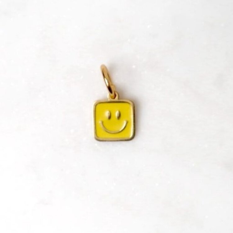 Love Issue Bedel square yellow smiley