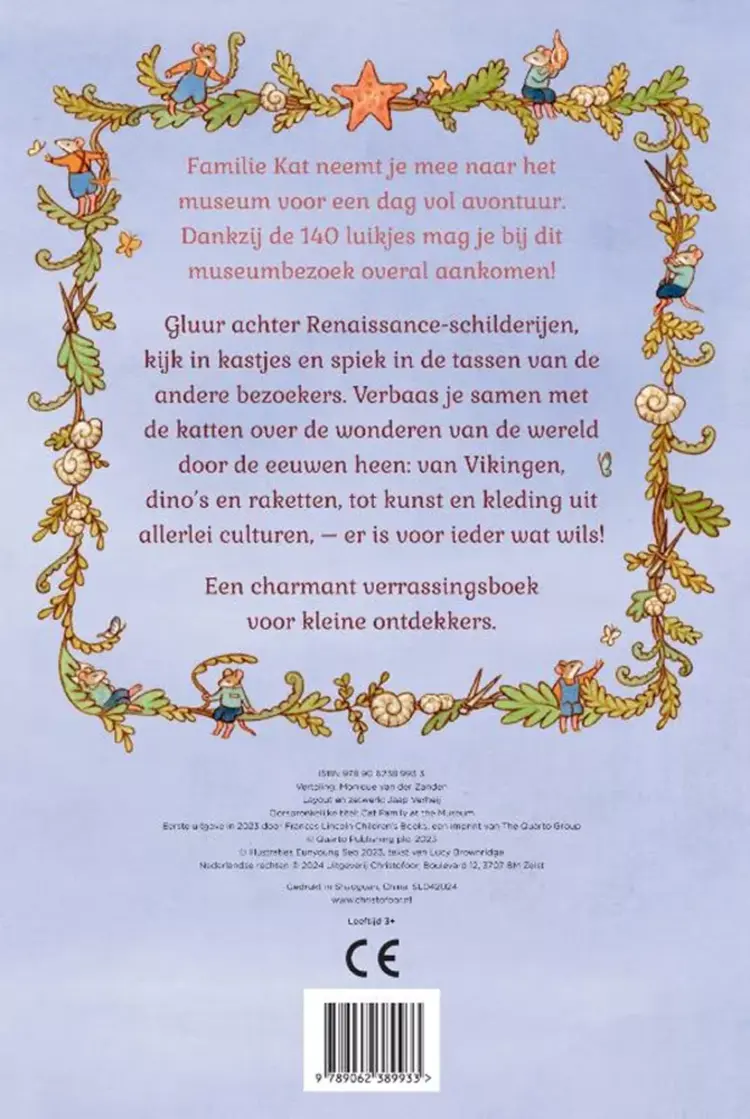 Familie kat in het museum 6+