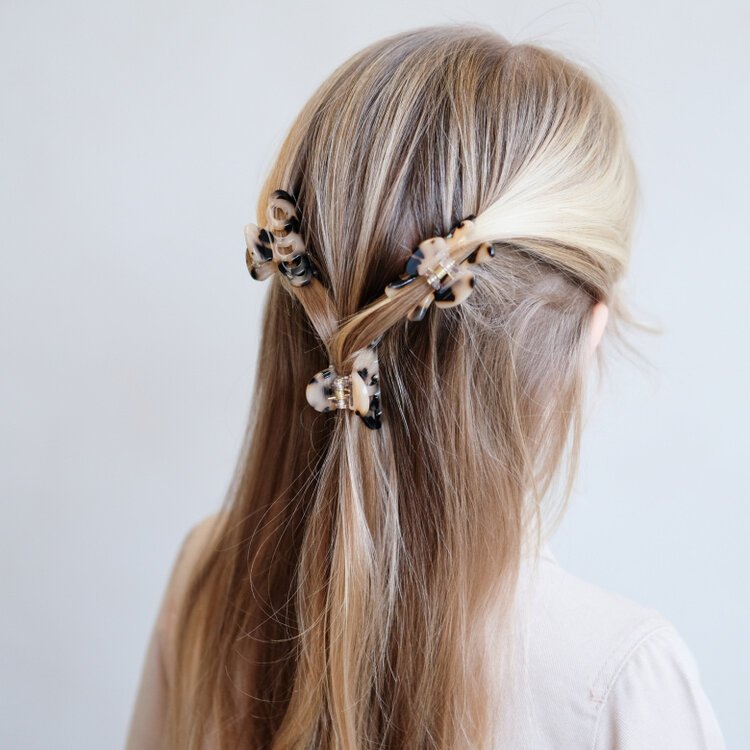Mimi & Lula ASSORTED LEOPARD MINI CLAW CLIPS
