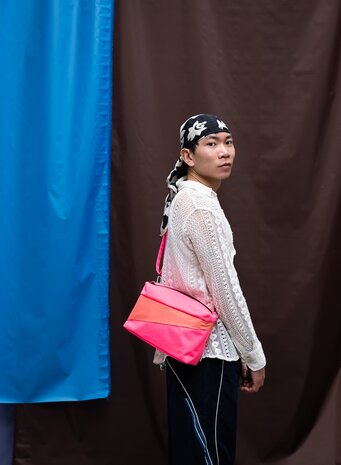 Susan Bijl The New Bum Bag Fluo Pink & Coral Medium Susan Bijl The New Bum Bag Fluo Pink & Coral Medium