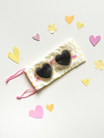 Rockahula Glitter Heart Sunglasses