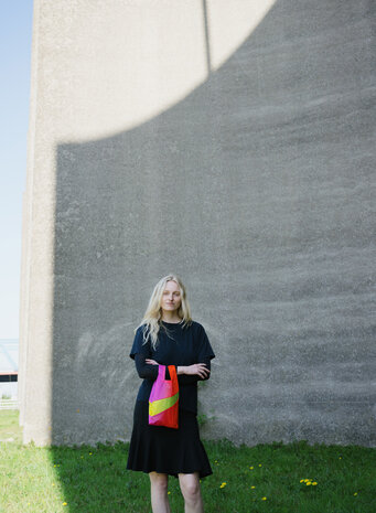 Susan Bijl The New Shopping Bag Humming Limes Small Susan Bijl The New Shopping Bag Humming Limes Small