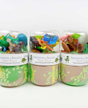 Invitation to imagine Dinosaur Play Pot