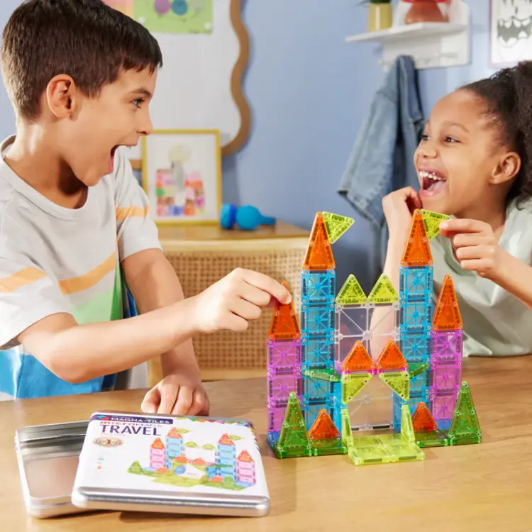 Magna Tiles Travel Set Deluxe 55 ST