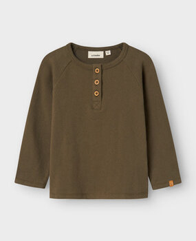 Lil Atelier 13245729 NMMLUNO LS SLIM TOP LIL Sea Turtle Lil Atelier 13245729 NMMLUNO LS SLIM TOP LIL Sea Turtle