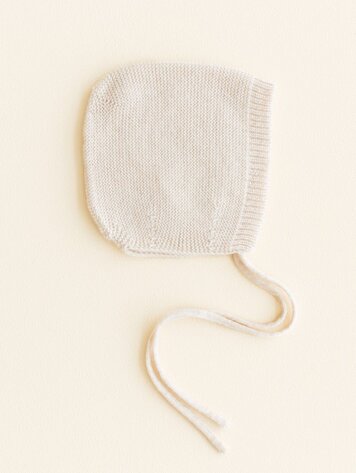 Hvid Babymuts bonnet NEWBORN Cream