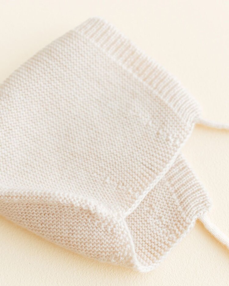Hvid Babymuts bonnet NEWBORN Cream
