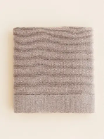 Hvid Blanket Gust Sand