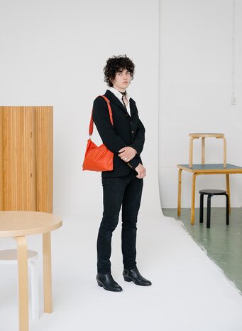 Susan Bijl The New Pouch Anni Large Susan Bijl The New Pouch Anni Large