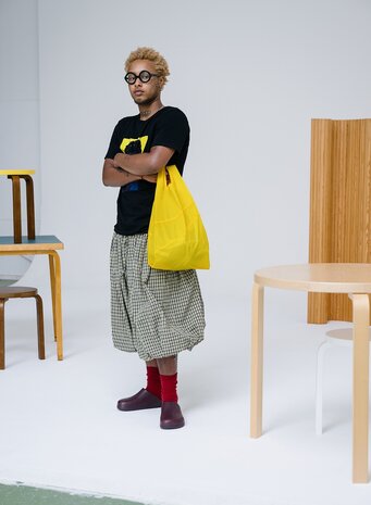 Susan Bijl The New Shopping Bag TV Yellow Medium Susan Bijl The New Shopping Bag TV Yellow Medium