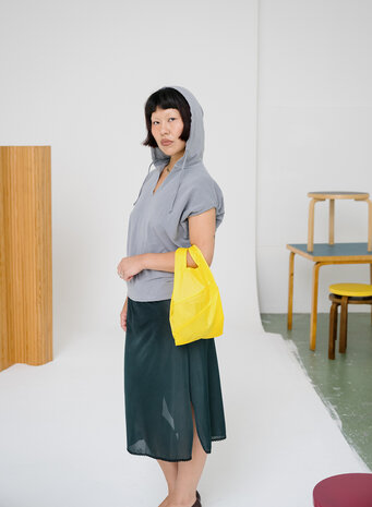 Susan Bijl The New Shopping Bag TV Yellow Small Susan Bijl The New Shopping Bag TV Yellow Small