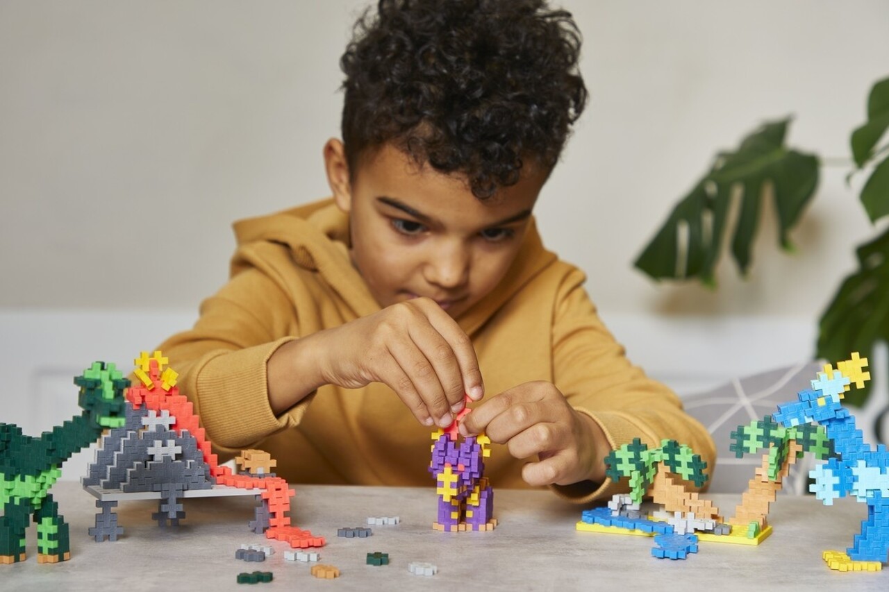 Plus Plus Learn to Build Dinos 600ST Plus Plus Learn to Build Dinos 600ST