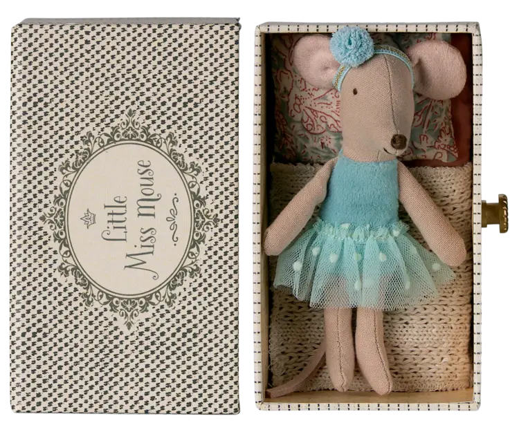 Maileg 17-5104-00 Dance mouse in daybed - little sister