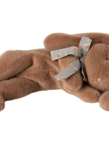 Maileg Sleeping bunny plush, Small - Soft brown
