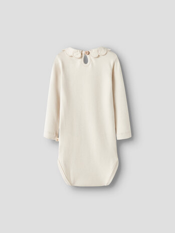 Lil Atelier 13253484 NBFFUNDO LUS LS SLIM BODY LIL White Lil Atelier 13253484 NBFFUNDO LUS LS SLIM BODY LIL White