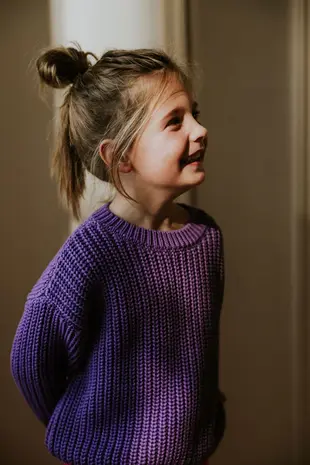 Yuki Kidswear chunky knitted sweater amethyst - gebreide paarse trui