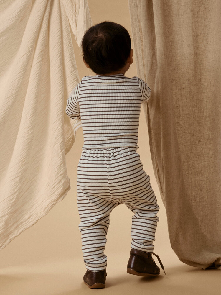 Lil Atelier baby broekje loose fit coconut milk