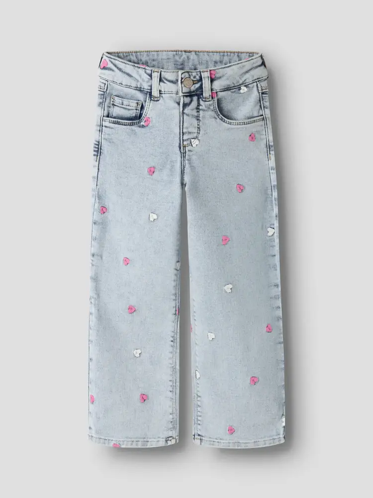 Name It lichtblauwe spijkerbroek met witte en roze hartjes