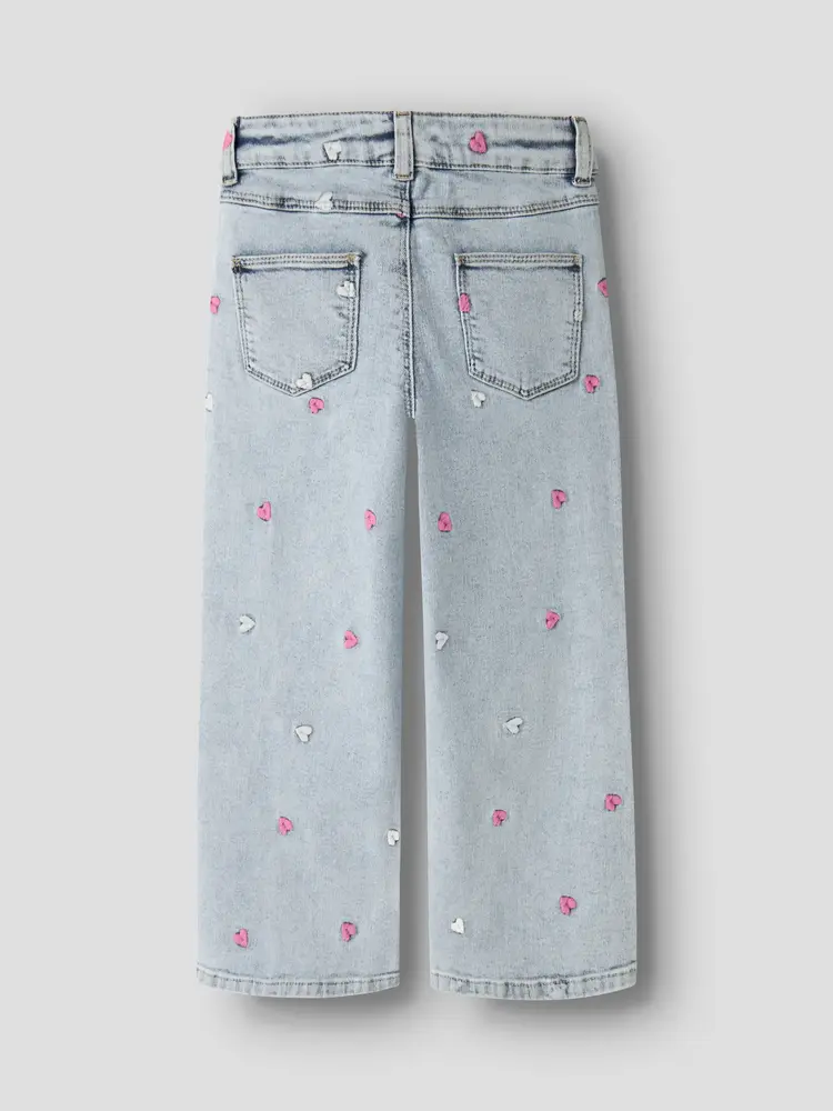 Name It lichtblauwe spijkerbroek met witte en roze hartjes