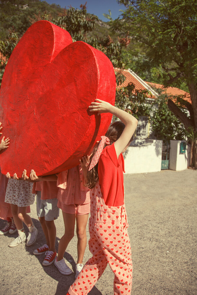 Piupiuchick T’shirt w/ peter pan collar| red w/ "amour" print
