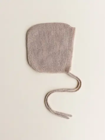 Hvid Bonnet NEWBORN - Sand