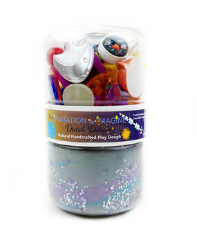 Invitation to imagine Fly me to the Moon Play Pot
