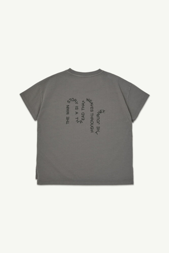 Main Story SS26MS051 - Oversized Tee - Plum Kitten