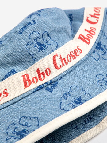 Bobo Choses Pickles The Dog all over bucket hat