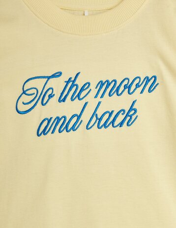Mini Rodini zacht geel t-shirt To the moon and back