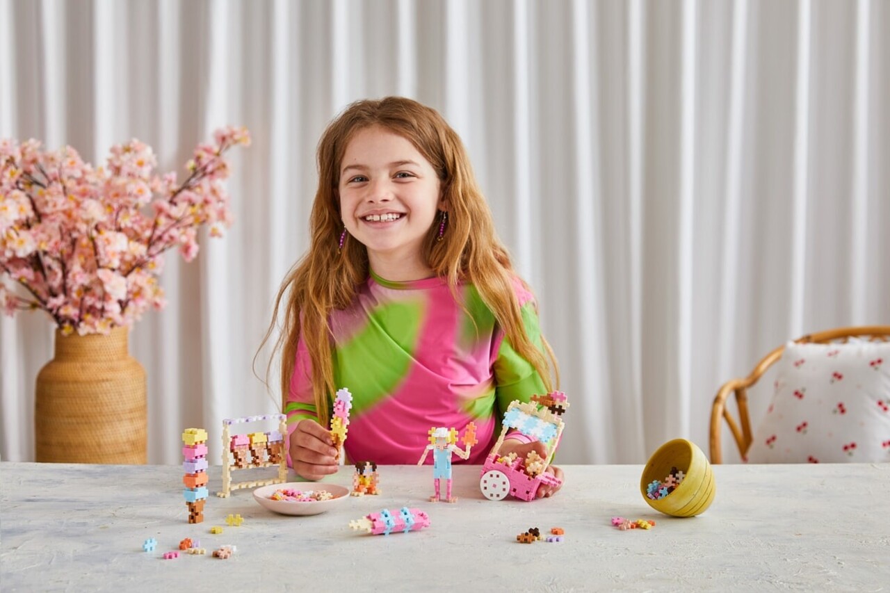 Plus Plus Learn To Build Ice Cream Shop