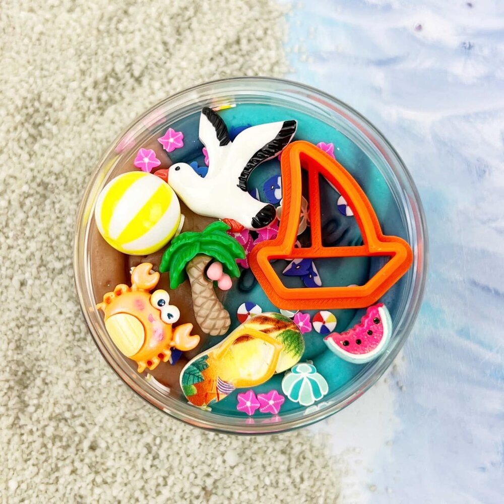 Invitation to imagine Build a Beach Surprise pot Invitation to imagine Build a Beach Surprise pot