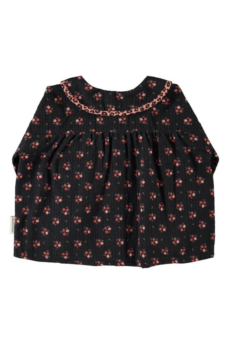Piupiuchick peter pan collar blouse | black w/ flowers