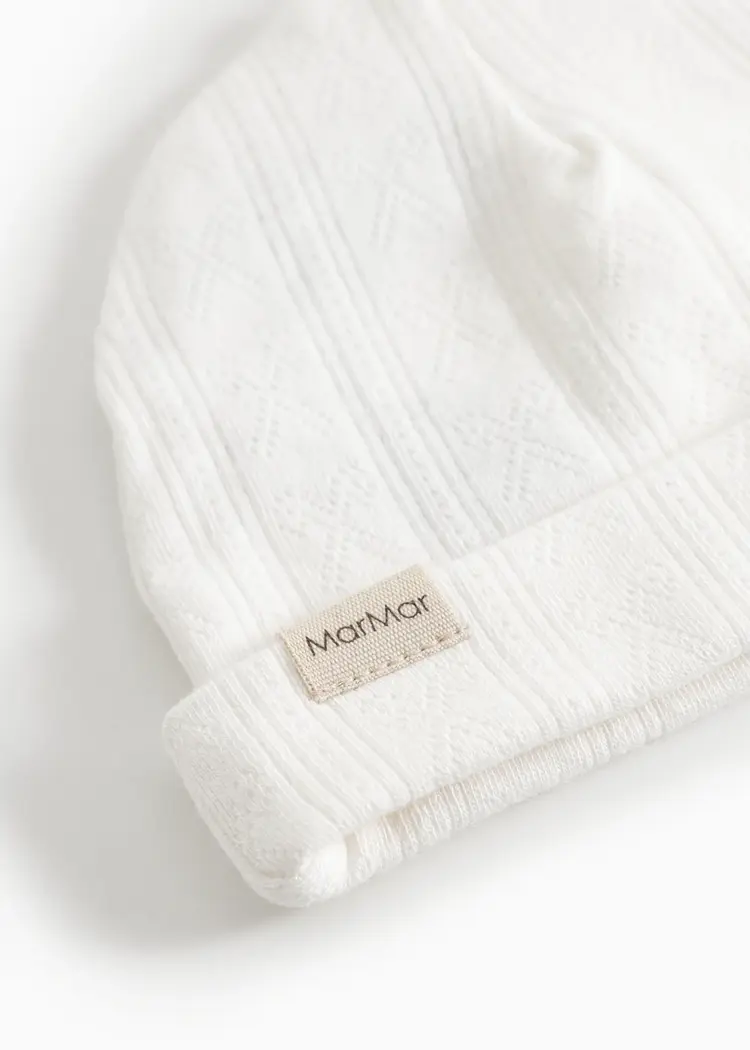 MarMar Copenhagen Aiko babymutsje pointelle - Gentle White