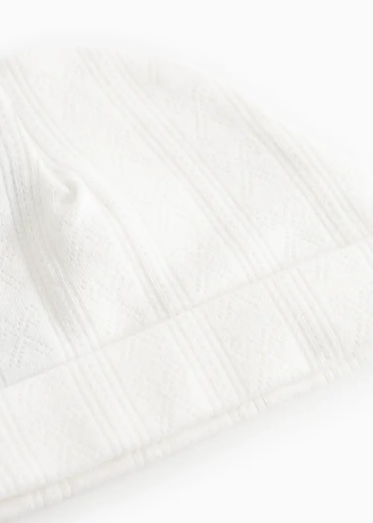 MarMar Copenhagen Aiko babymutsje pointelle - Gentle White