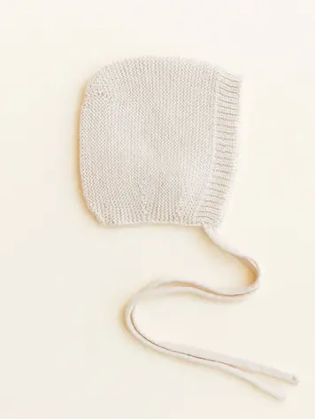 Hvid Bonnet Dolly babymutsje Cream