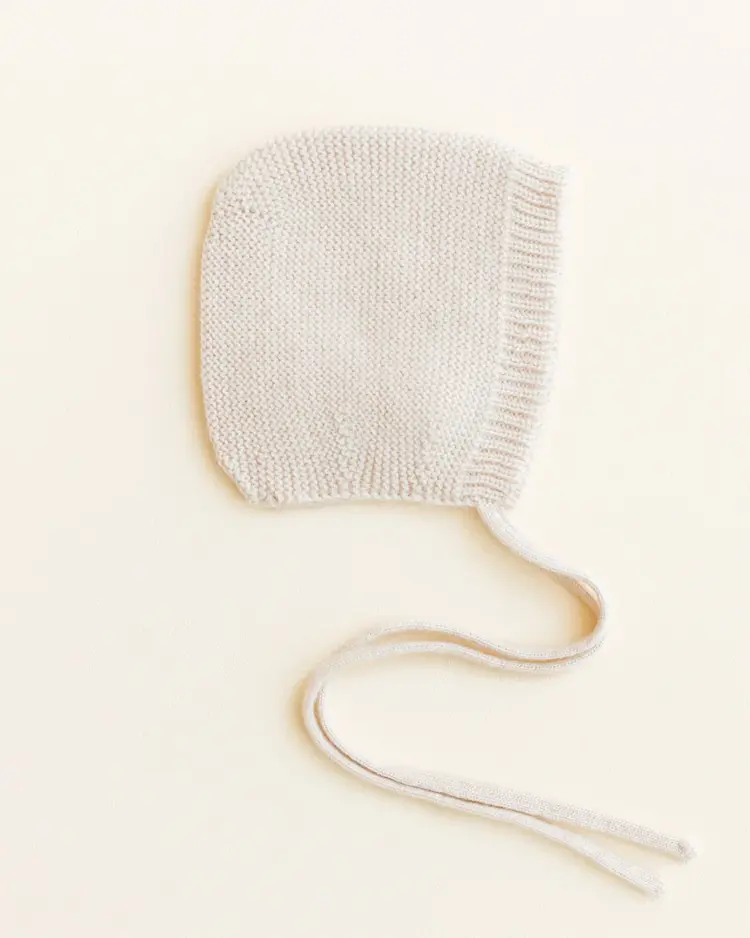 Hvid Bonnet Dolly babymutsje Cream