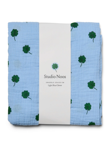Studio Noos Swaddle Print Large Light Blue Clover