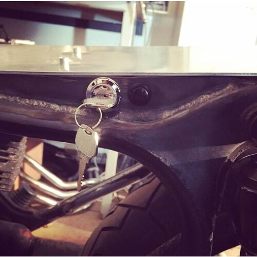 Ignition Switch / Contact 4 ON/OFF/ON+LIGHTS