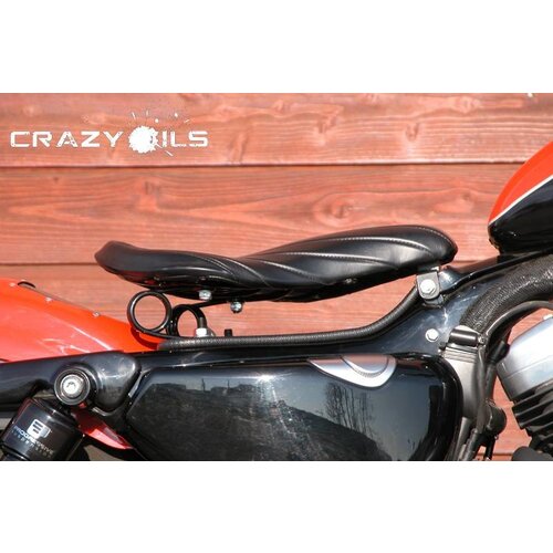 Selle solo Bobber avec coutures Tuck N' Roll